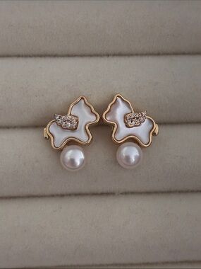 Gold-Tone Pearl & White Enamel Floral Stud Earrings with Crystal Accent